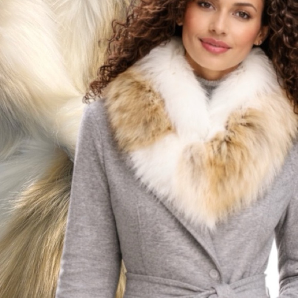 Fabulous-Furs Faux-Fur Pull-Through Loop Scarf in variegated Arctic Fox